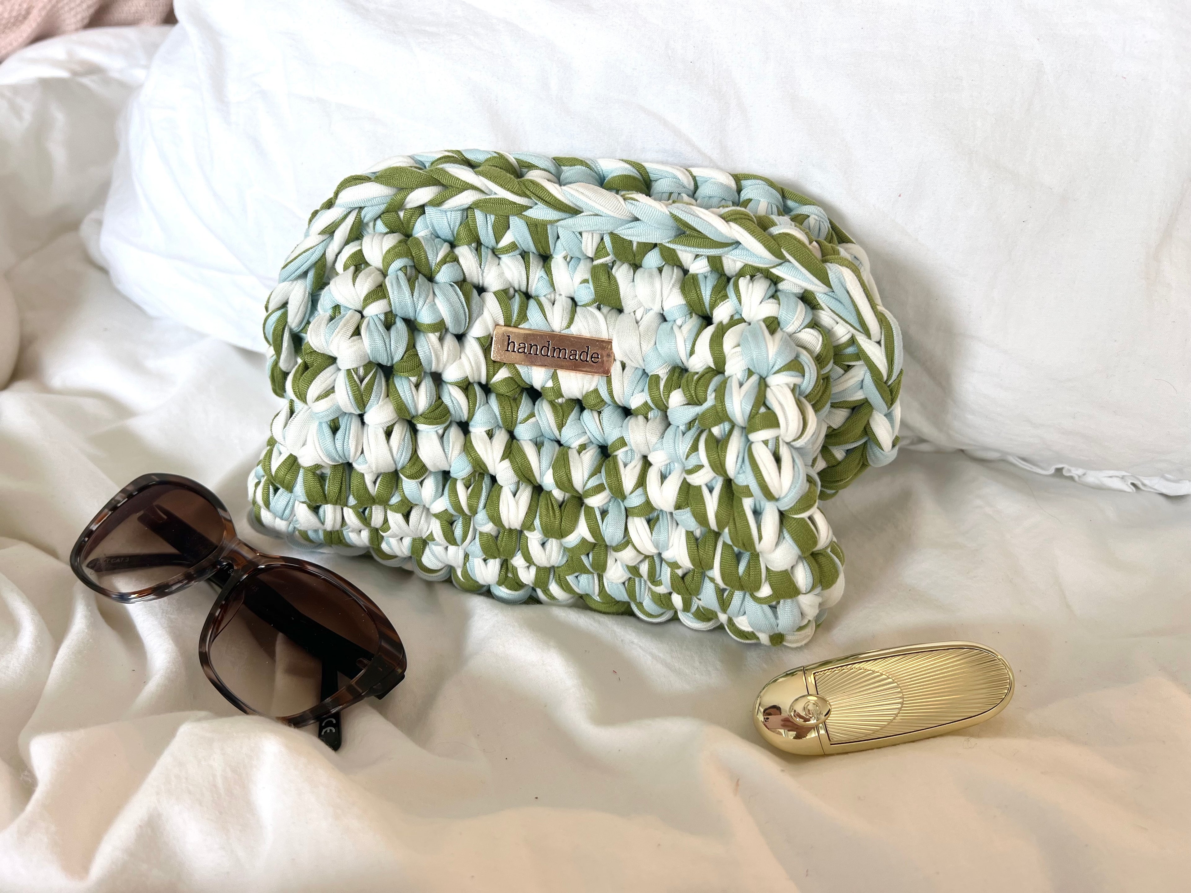 The “Olivia” Clutch Bag