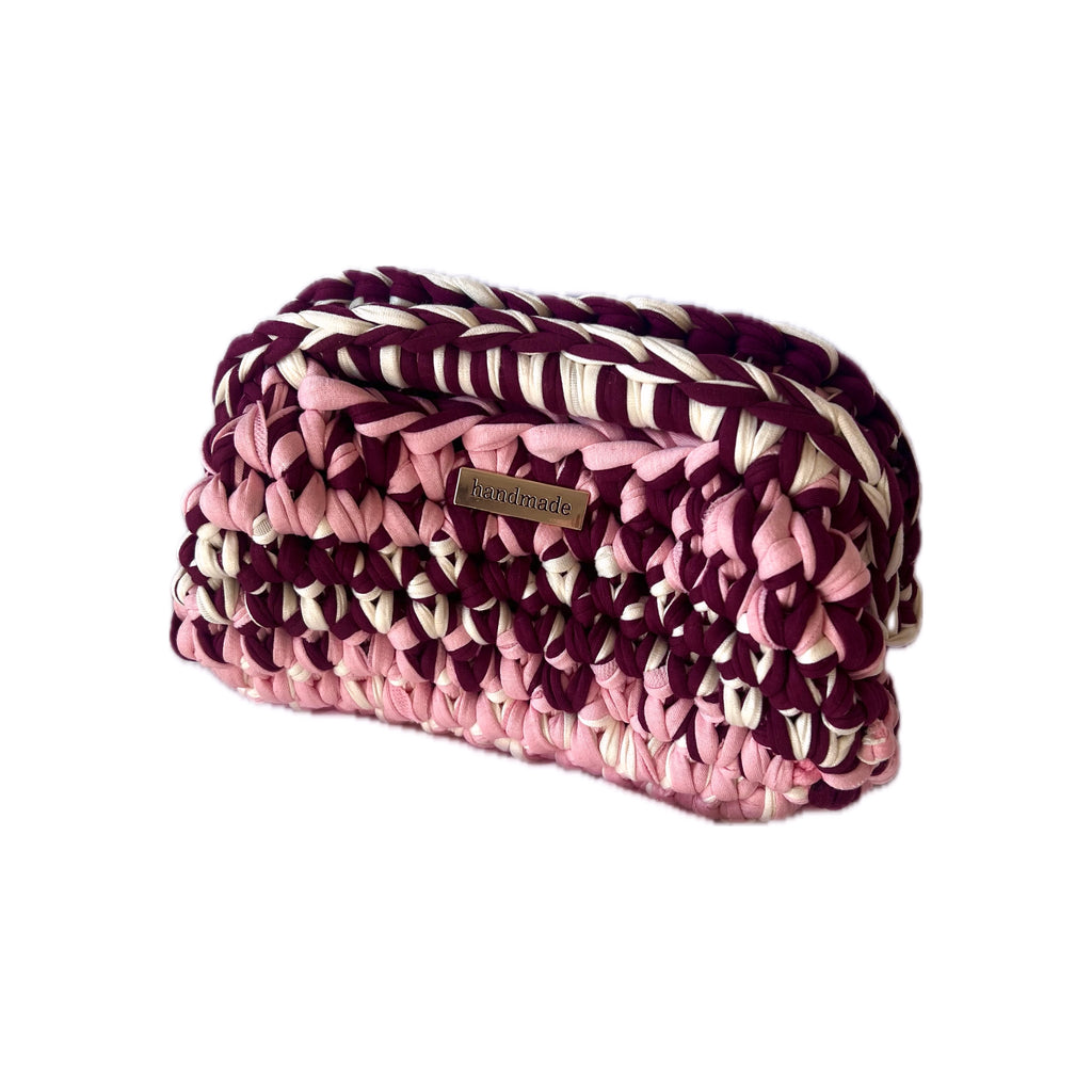The „berry blush“ Clutch Bag