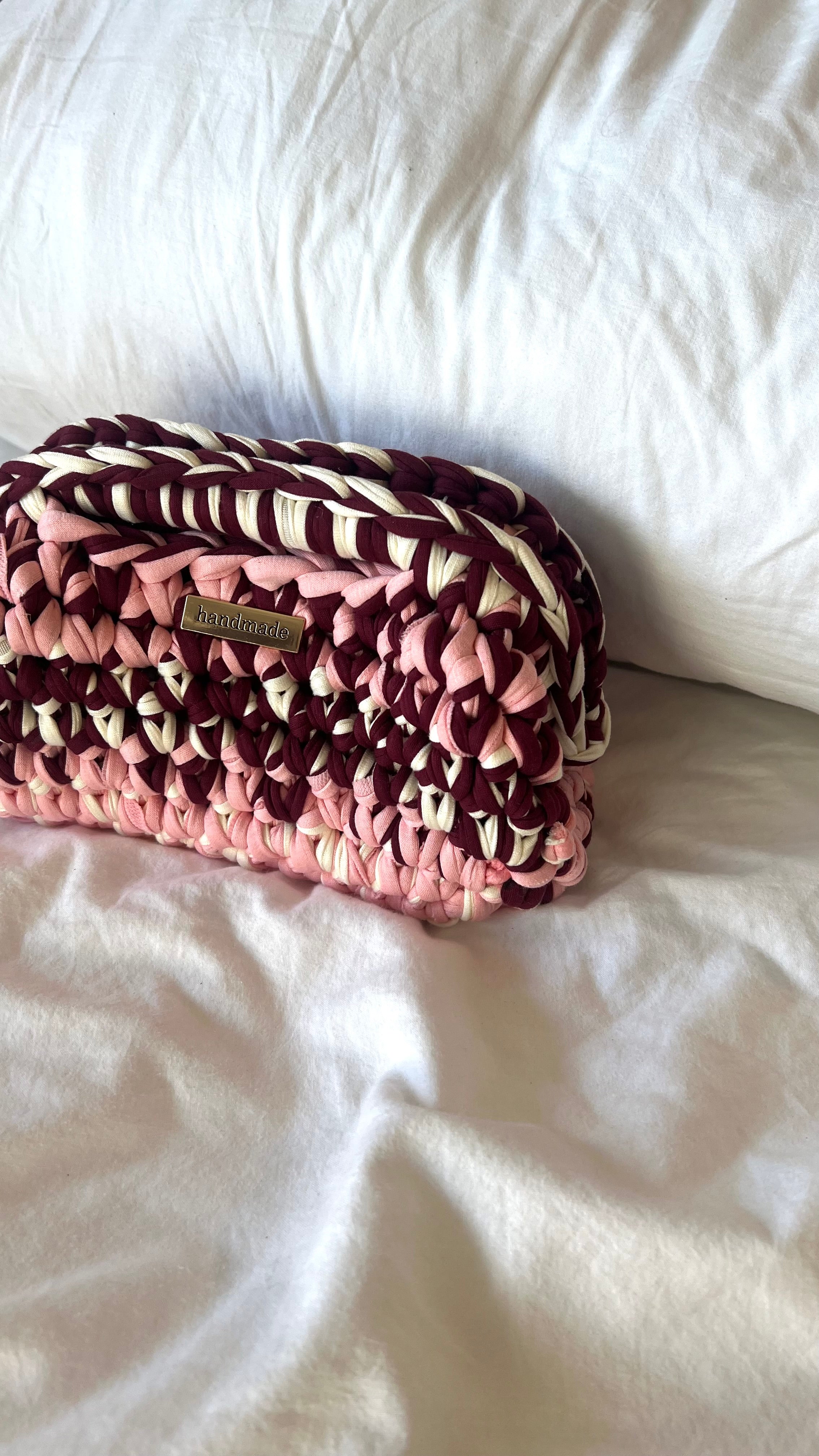 The „berry blush“ Clutch Bag