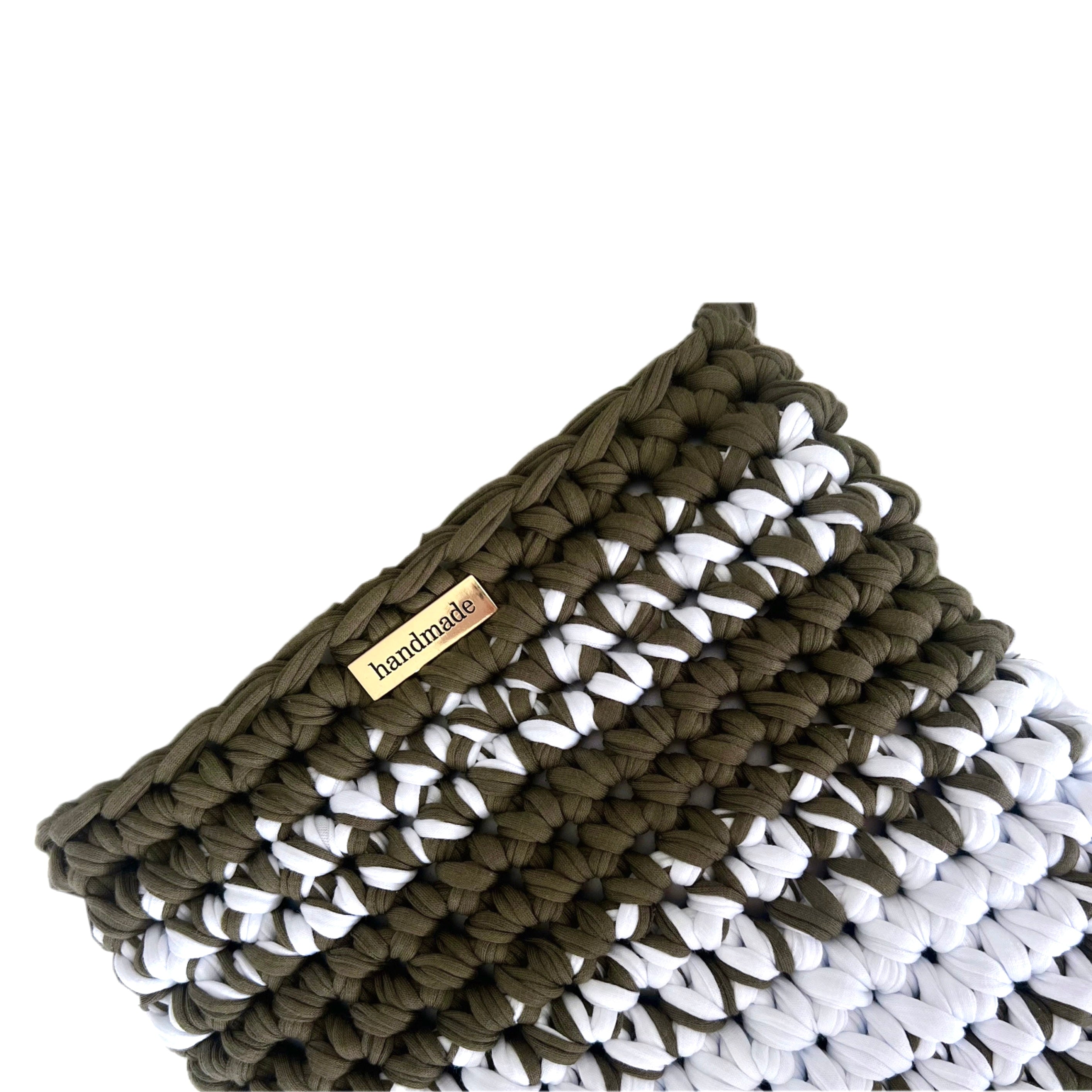 The „cloud olive“ macbook case