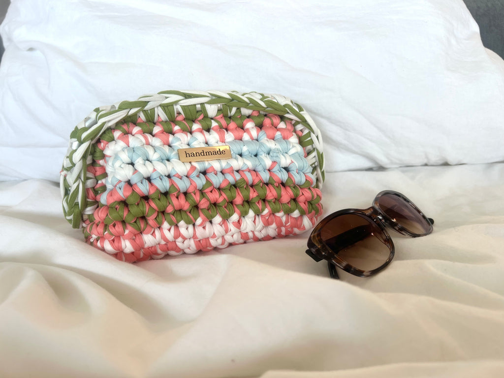 The “Spring” Clutch Bag