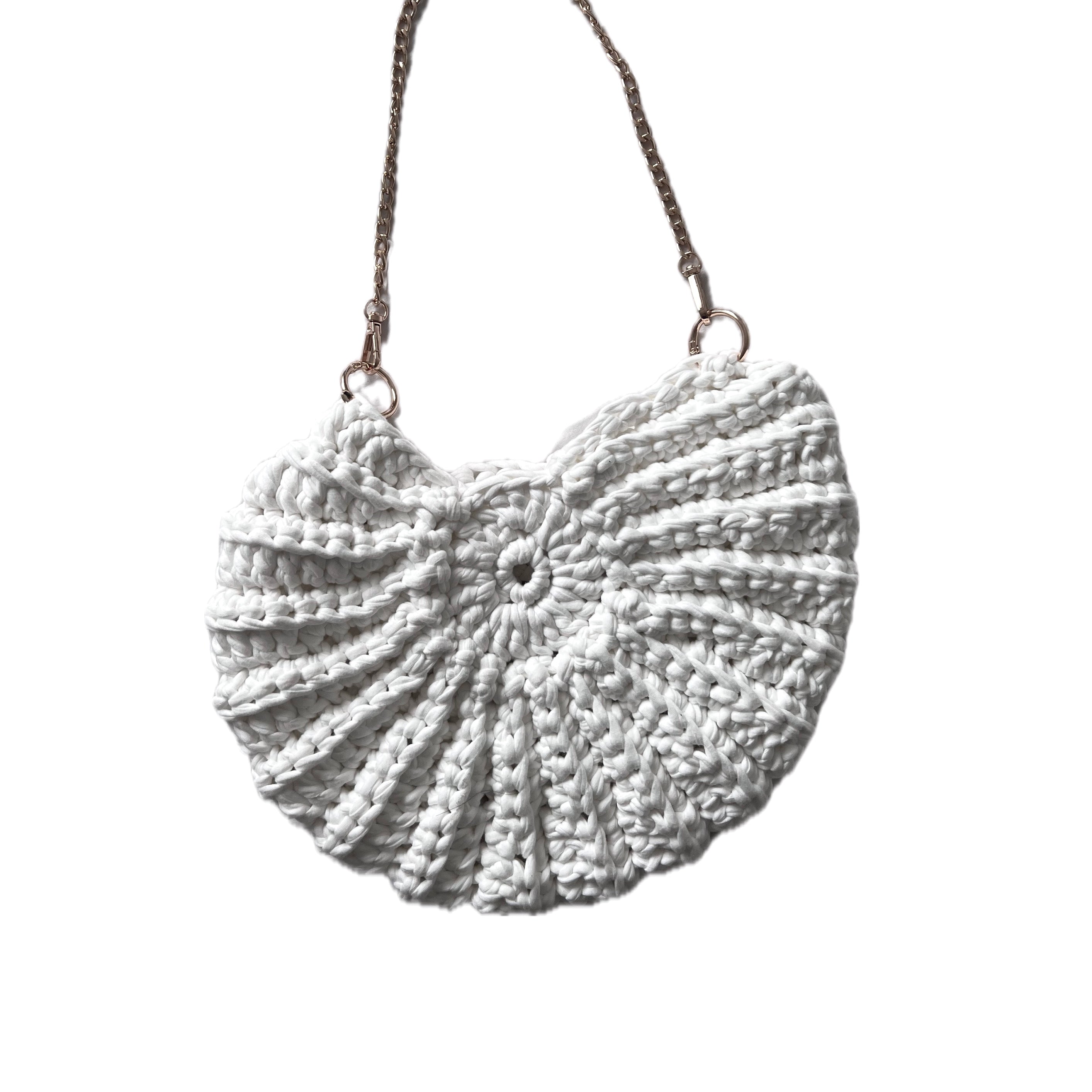 The “Seashell” Bag