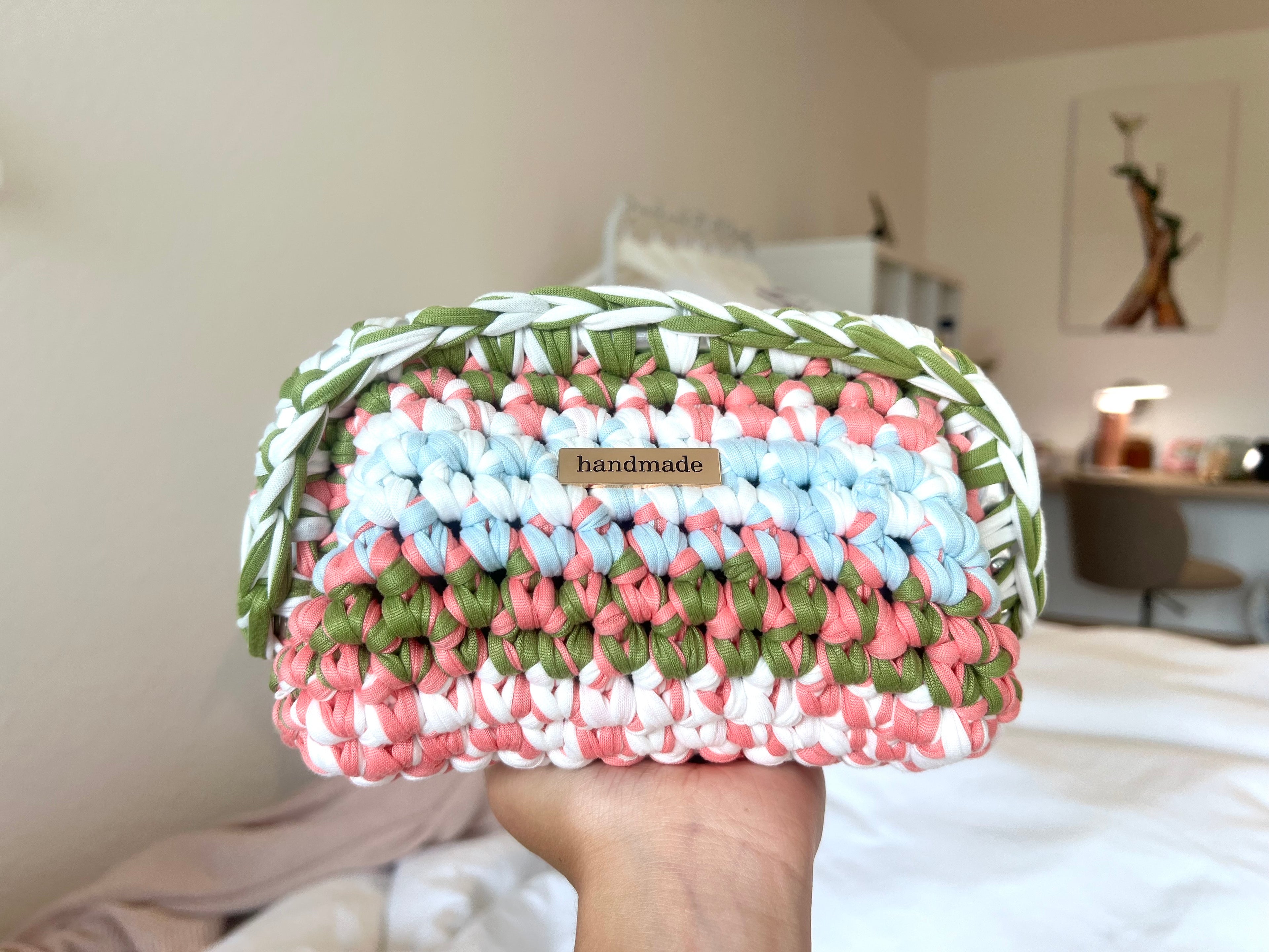 The “Spring” Clutch Bag