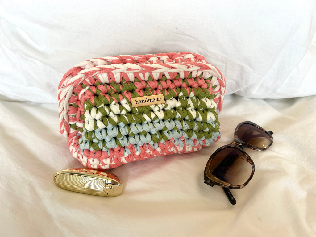 The “Spring” Clutch Bag
