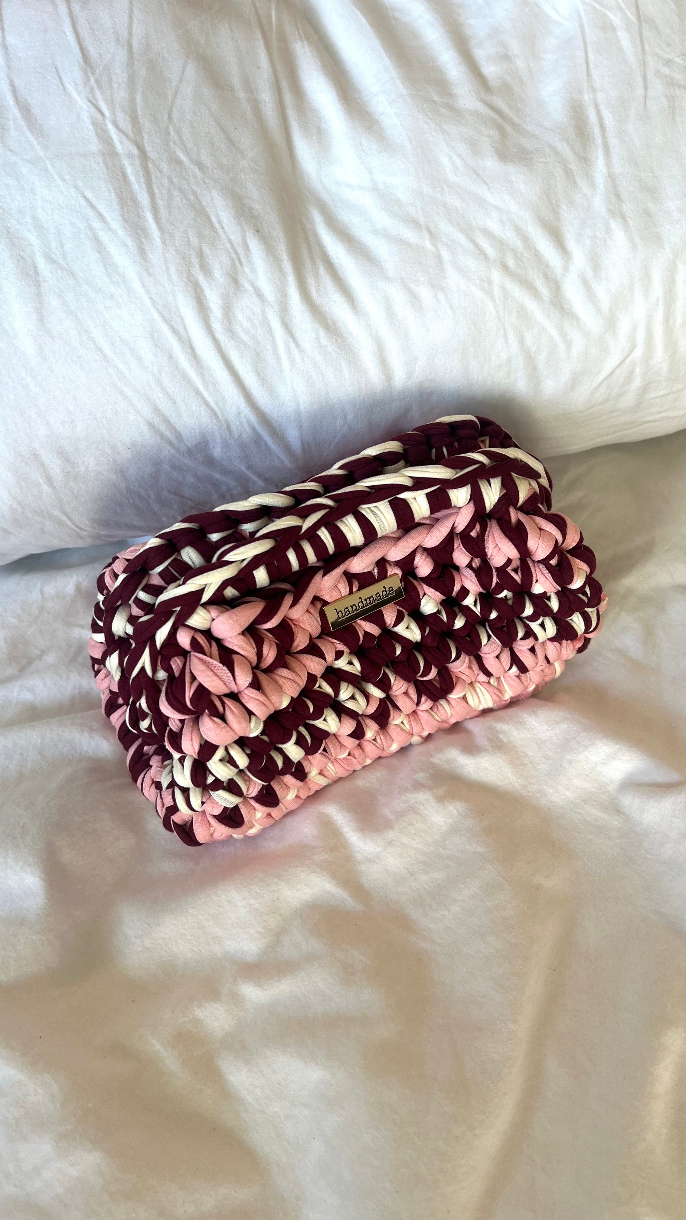 The „berry blush“ Clutch Bag